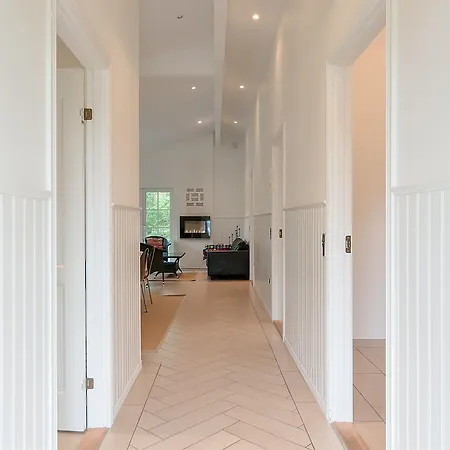 Three-bedroom Holiday In *
