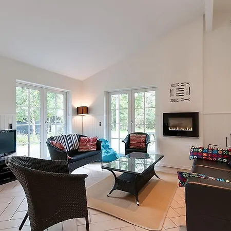 Three-bedroom Holiday In